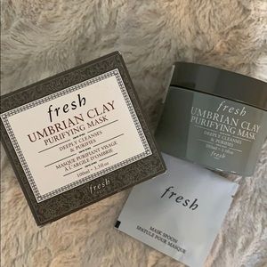 Fresh Umbrian Clay Mask